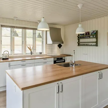 Ve126-vejers-strand-nordvej-126a * Vejers